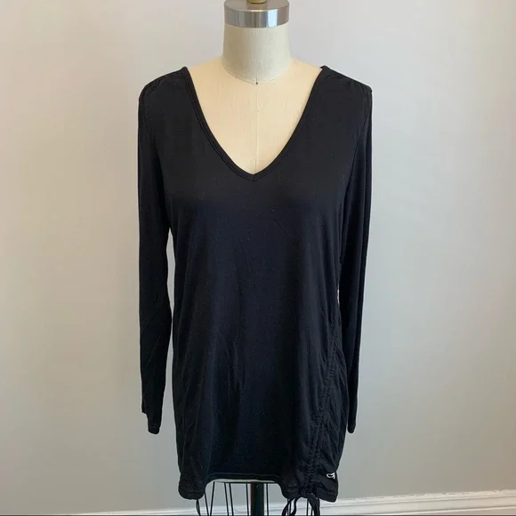 GapFit Long Sleeve Tunic w/Drawstring Side BLACK - Picture 2 of 11